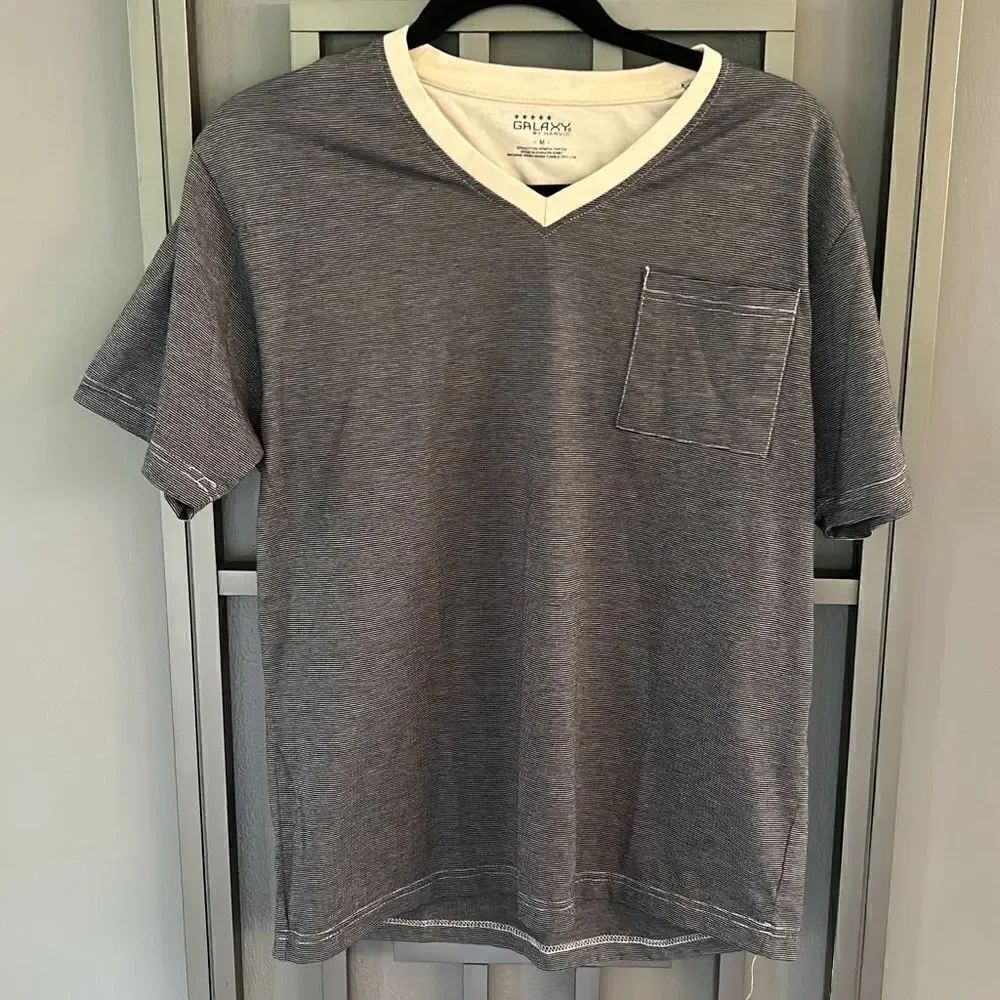NWOT galaxy by Harvick black and tan striped V-neck T-shirt size M men's
